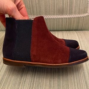 Jacadi Chelsea Booties in Red and Navy